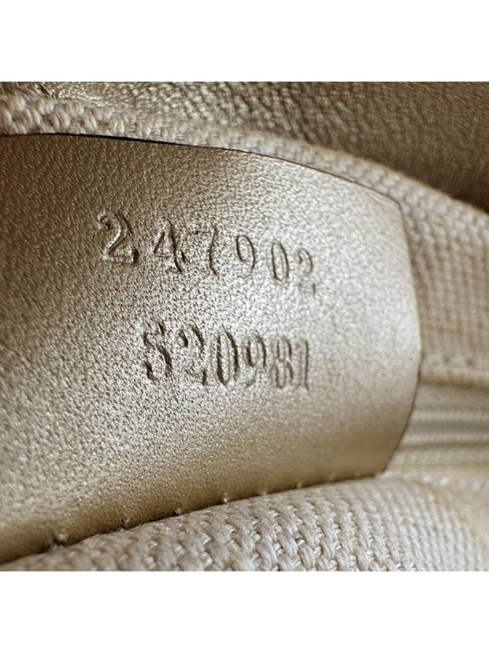 Gucci Shoulder Bag Gold - Picture 13 of 13